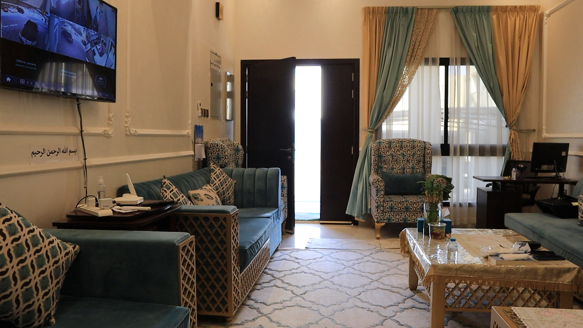 Full Furnished | Owner Shifting | 5 Master Bedroom | Excellent Opportunity For New Investor Who Looking For Villa-2