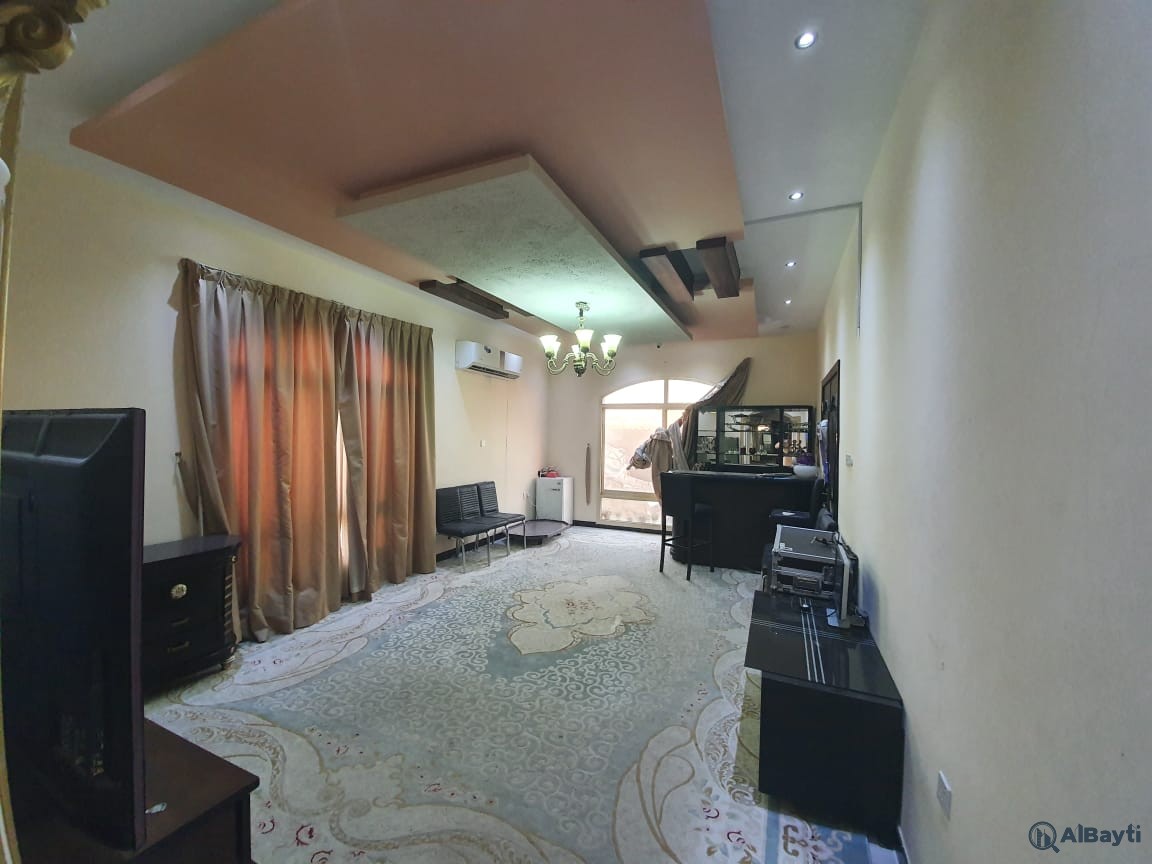 π Luxurious 5-Bedroom Villa with Swimming Pool for Rent in Al Rawda 2, Ajman πββοΈ Are you seeking a lavish and spaciou-1