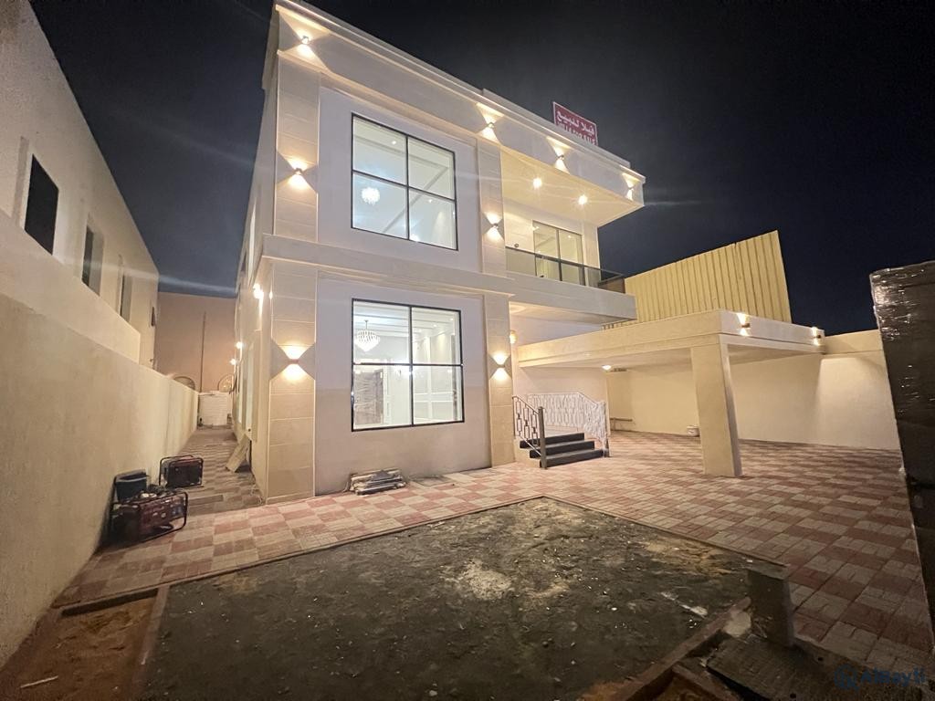 Gorgeous Villa For Sale In Al Rawda2 Super Deluxe European Design Al Rawda ,Ajman-0