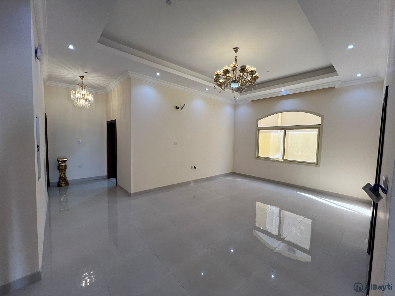 5000 Sq Ft Villa in Mowaihat 1 Imagine living in a spacious-3