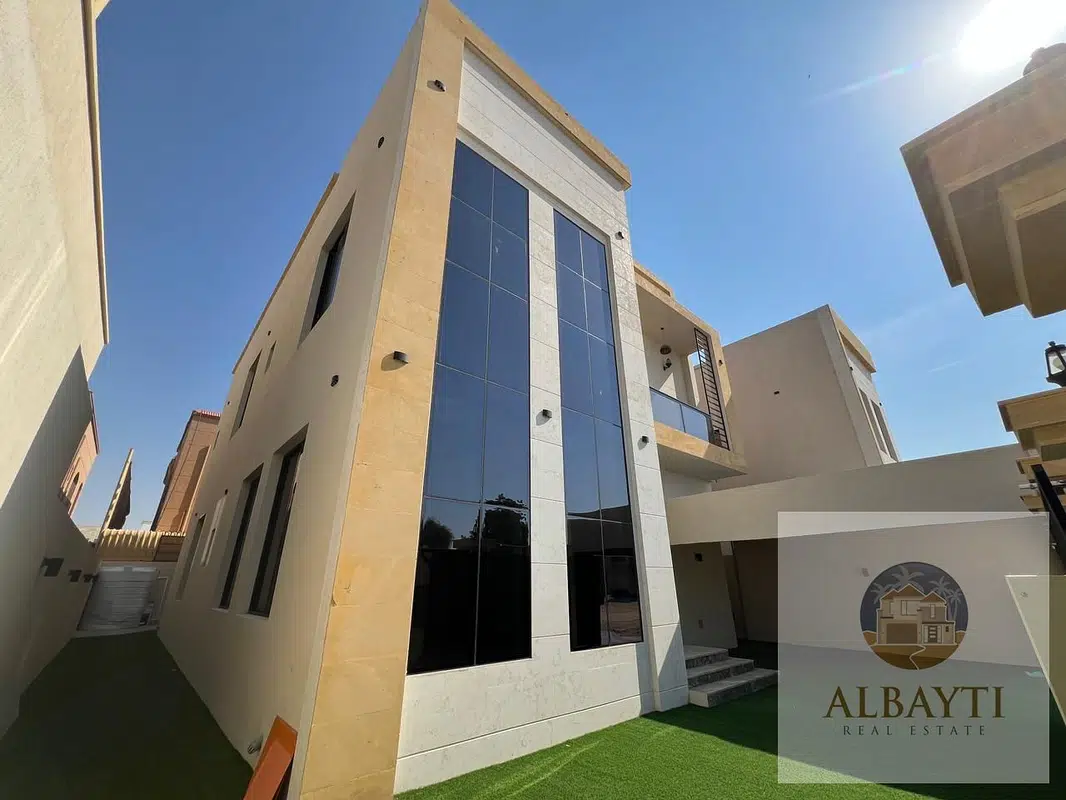Excellent villa for Sale Al mowaihat2 in Ajman// 5 Master Bedrooms-7 bathrooms, Hall Majlish-2