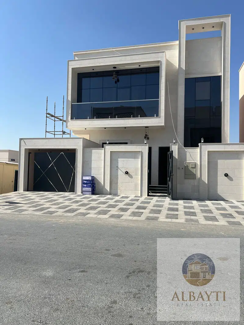 Excellent villa for Sale Al Zahya. 5 master bedrooms 7washrooms-0