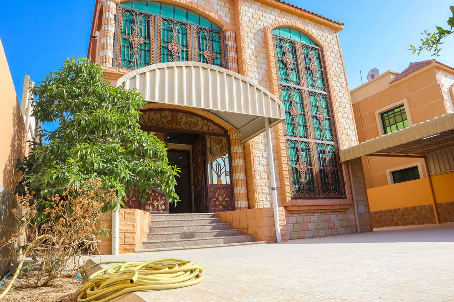 Villa For Sale In Al Rawda 2 | 5 Master Bedroom | 8 Years Old | Near to amenities-2